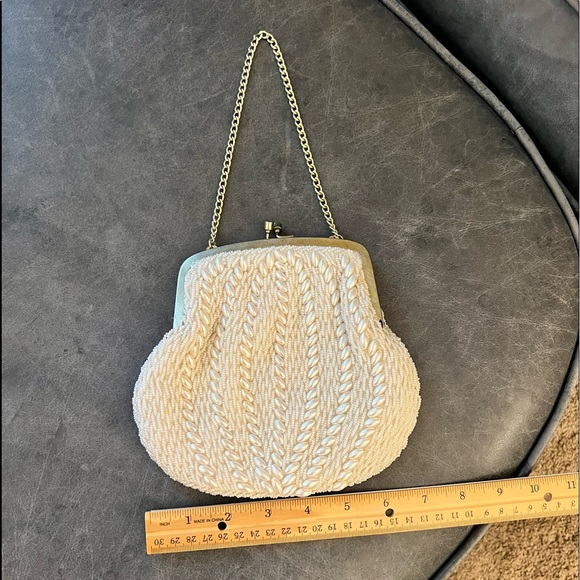 Vintage Mister Ernest beaded purse - Picture 4 of 13